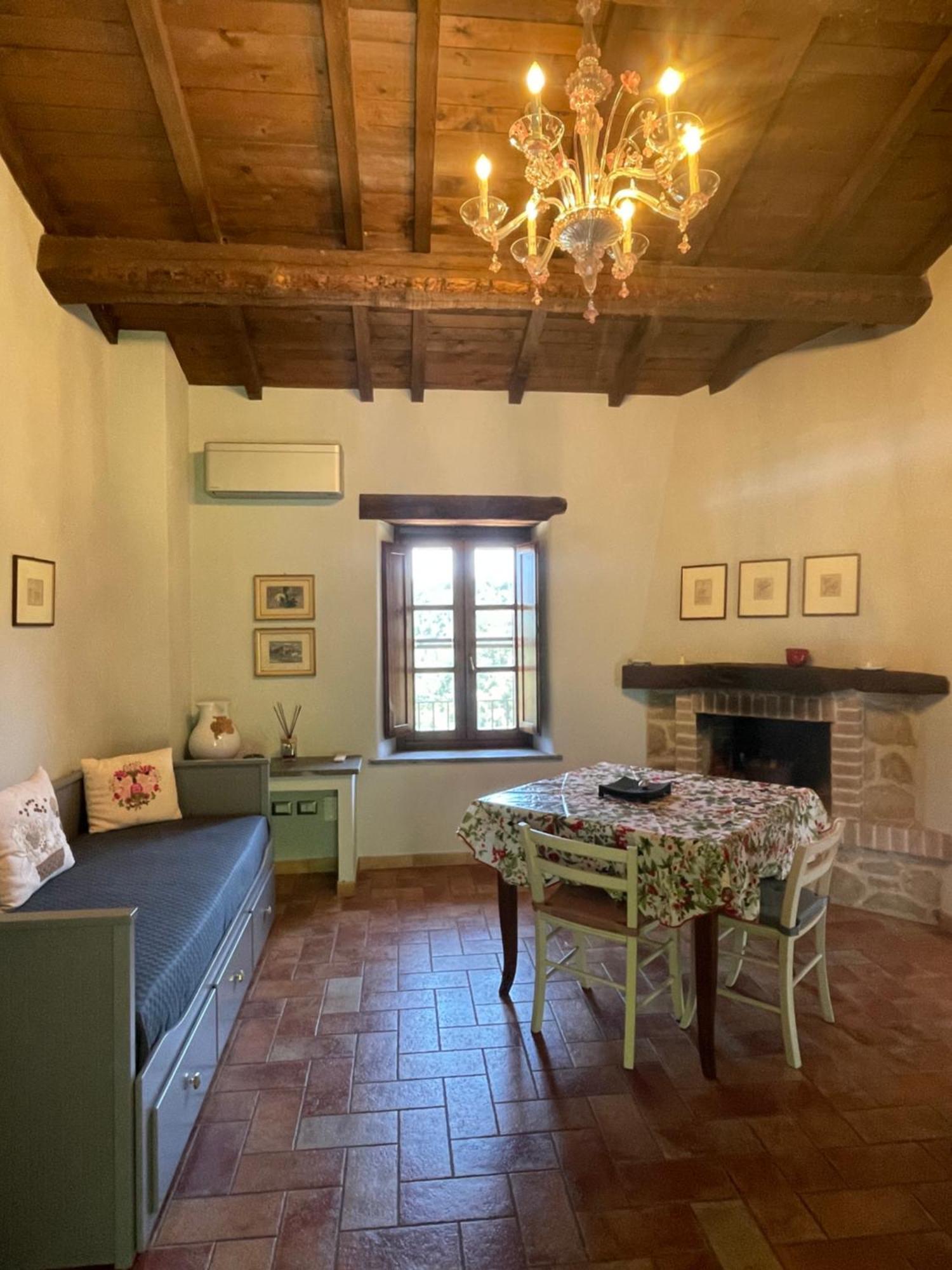 Le Case Gialle Gualdo Cattaneo Extérieur photo